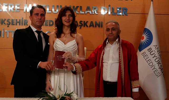 Antalya'da 25.05.2025 yoğunluğu: 40 çift "Evet" dedi