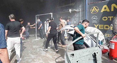 Antalya'da boya atölyesinde çıkan yangında 12 kişi dumandan etkilendi