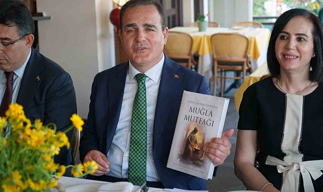 Antik çağlardan günümüze Muğla mutfağı kitabına iki uluslararası ödül