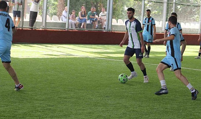 AOSB Futbol Turnuvası'nda Çeyrek Final tamamlandı