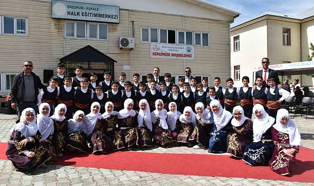 Aşkale'de 'Hayat Boyu Öğrenme Haftası' etkinlikleri kapsamında yılsonu sergisi açıldı