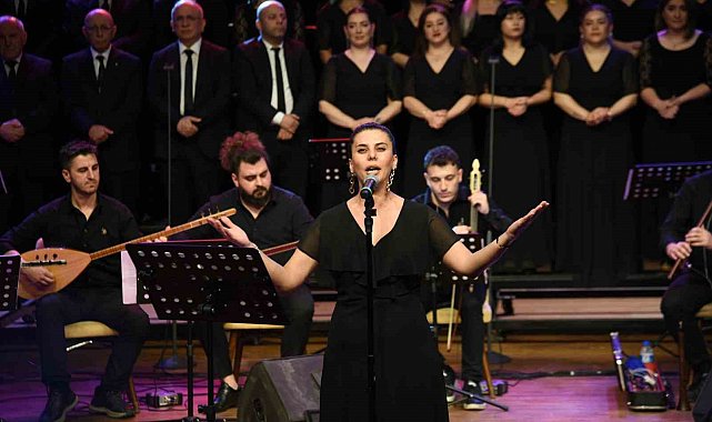Atakum'da 19 Mayıs programı 'Bahar Konseri' ile başladı