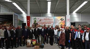 Aydın'da TAKE Projeleri kapsamında çiftçilere fide ve tohum dağıtıldı