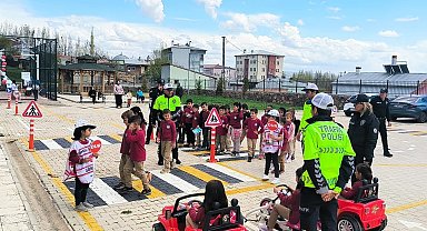 Aydıntepe'de Trafik Haftası nedeniyle etkinlik düzenlendi