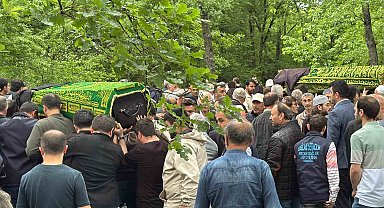 Aynı evden 3 cenaze