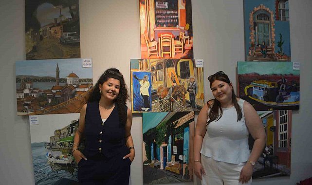 Ayvalık'ta Güzel Sanatlar Lisesi öğrencileri rengarenk eserleriyle büyüledi