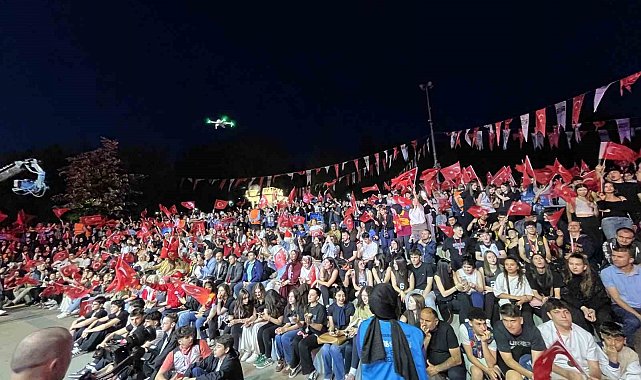Bahçelievler'de 19 Mayıs'a özel "Gençlik Konseri" düzenlendi