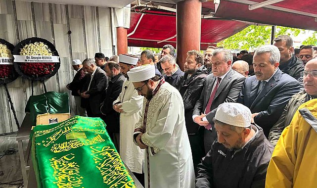Bakan Bak, Rize Milletvekili Muhammed Avcı'nın babasının cenazesine katıldı