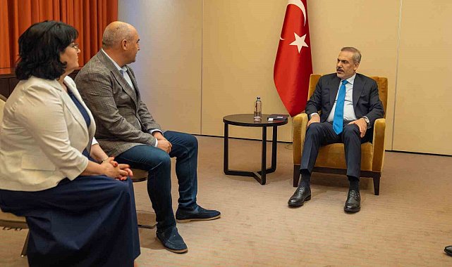 Bakan Fidan, Gagauz Türkleri temsilcileri ile bir araya geldi