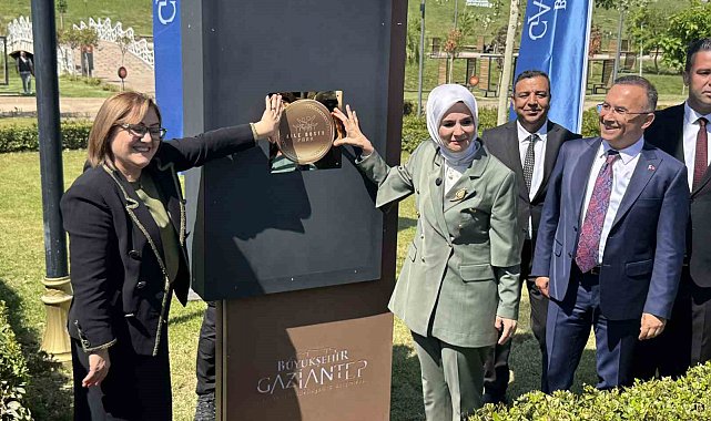 Bakan Göktaş'tan Türkiye'nin ilk hem erişilebilir hem de aile dostu ünvanını taşıyan parkına belge