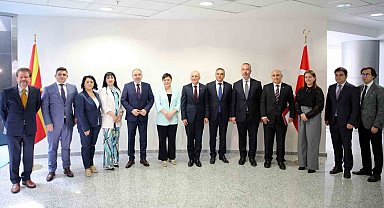 Bakan Şimşek, Kuzey Makedonya Maliye Bakanı Kochoska ile bir araya geldi