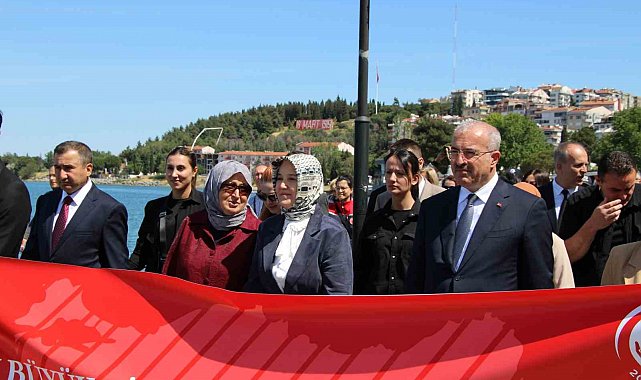 Bakan Yardımcısı Yenigün, "Aileleri güçlendirmek, Türkiye'nin geleceğini güçlendirmek olarak düşünüyoruz"