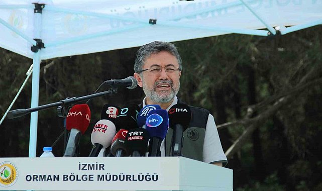 Bakan Yumaklı İzmir'de konuştu: "Yangın, çıkmak için sebep arıyor"