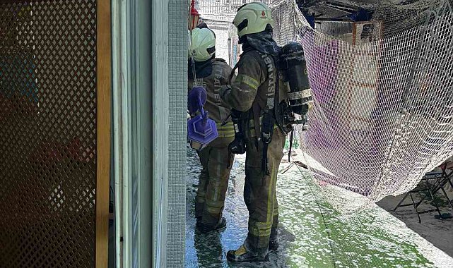 Bakırköy'de çakmakla oynayan çocuk yangın çıkardı