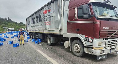 Balıkesir-Bursa yolunda iki tır çarpıştı