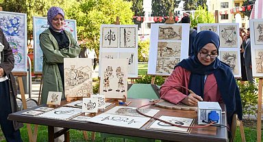 Balıkesir Gençliği, Gençlik ve Spor Festivalinde coşku ve enerjisini zirveye taşıdı