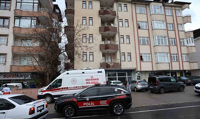 Balkondan düşen kadın hayatını kaybetti