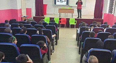 Bandırma emniyeti öğrenciler için sahada 490 noktada denetim