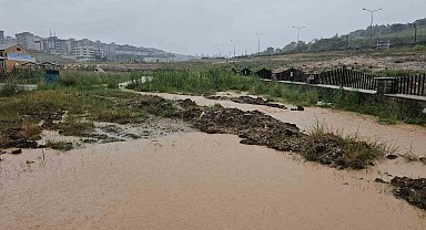 Bandırma sağanakla yüzleşti, Malta Deresi projesi gündeme geldi