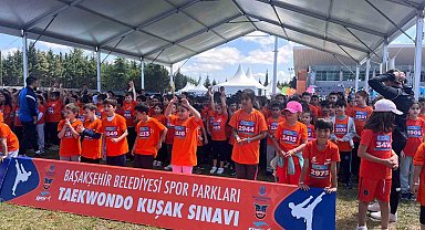 Başakşehir'de çocuk maratonunu renkli görüntülere sahne oldu