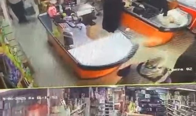 Başakşehir'de müşteri kılığında markete girdi, 4 koli kahve çaldı: O anlar kamerada