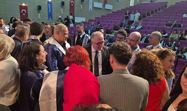 Başarılı Rektör'den duygusal veda