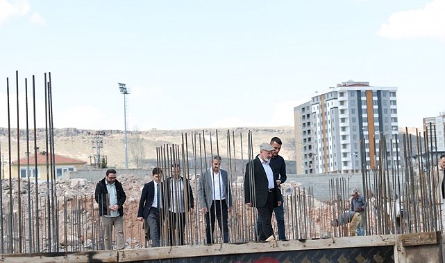 Başkan Çolakbayrakdar: "Ertuğrulgazi'de de Kocasinan'a yakışır bir çevre kuruyoruz"