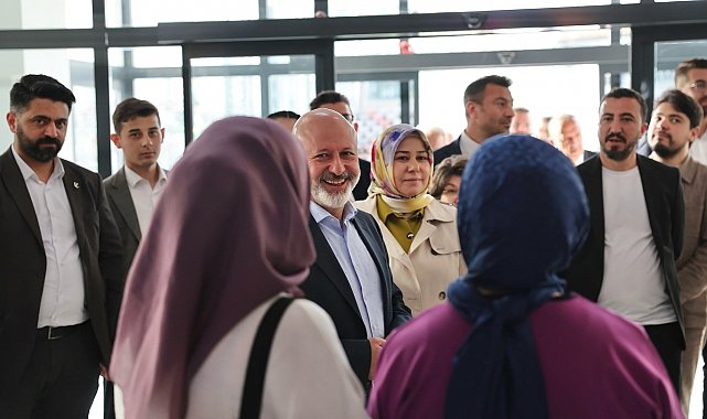 Başkan Çolakbayrakdar: "Kendi öz kaynaklarıyla Türkiye'de sayılı, vizyonuyla öncü bir belediyeyiz"