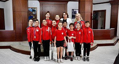 Başkan Gençay, Didimli milli sporcuları ağırladı