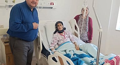 Başkan Gülmez'den anlamlı Anneler Günü ziyareti