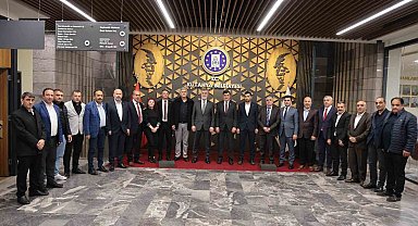 Başkan Kahveci'den özel halk otobüsçülerine teşekkür