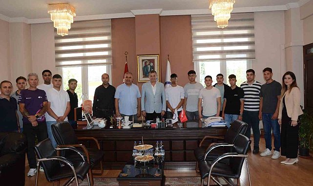 Başkan Künkcü geleceğin ahilerini ağırladı