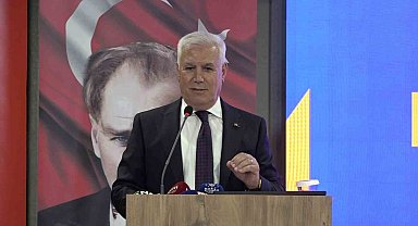 Başkan Mustafa Bozbey, Burulaş'taki grev kararına ilişkin konuştu.