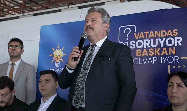 Başkan Palancıoğlu makamını Yıldırım Beyazıt Mahallesi'ne taşıdı