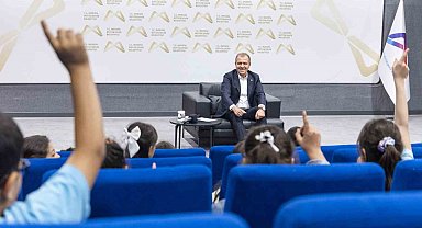 Başkan Seçer, çocukların sorularını yanıtladı