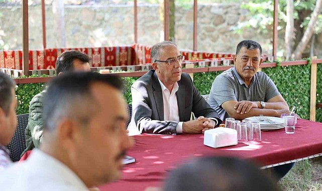 Başkan yapar, dağ bandı muhtarlarıyla bir araya geldi