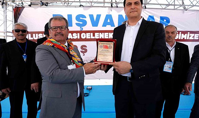 Başkan Yılmaz'a Rışvanlardan sevgi seli