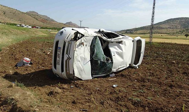 Batman'da kamyonet takla attı: 1 ölü, 2 yaralı