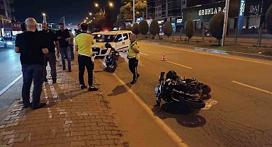 Batman'da polis memuru ve eşi motosiklet kazasında yaralandı