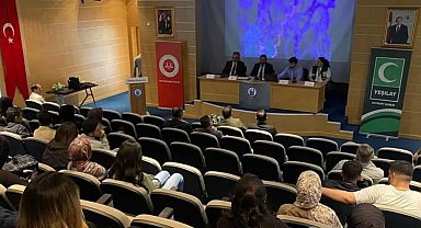 Bayburt'ta bağımlılıkla mücadele konulu panel düzenlendi
