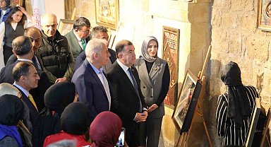 Bayburt'ta Gençlik Haftası etkinlikleri sergi açılışıyla başladı