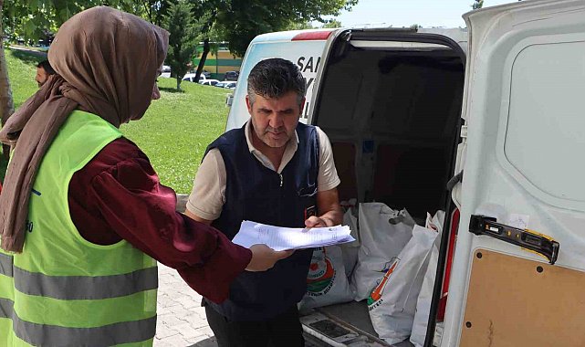 Bayram öncesi bin yetim çocuğa kıyafet desteği
