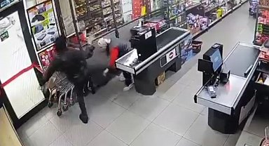 Bayrampaşa'da BİM markette kasiyeri darp eden şüpheli yakalandı