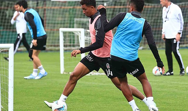 Beşiktaş kondisyon ve taktik çalıştı