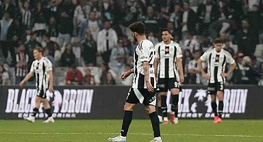 Beşiktaş son iç saha maçından mağlubiyetle ayrıldı