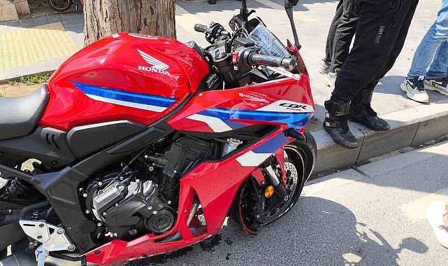 Beşiktaş'ta kafa kafaya çarpışan 2 motosiklet sürücüsü yaralandı