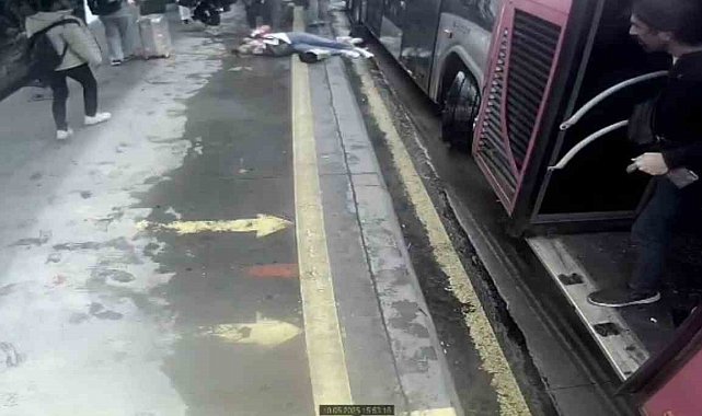 Beylikdüzü'ndeki metrobüs kazasının güvenlik kamerası görüntüsü ortaya çıktı
