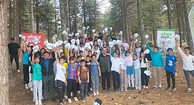 Beyşehir'de öğrencilerden ormanda temizlik seferberliği