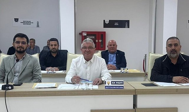 Bilecik'te yapılan mama ihalesi Meclis gündemine taşındı