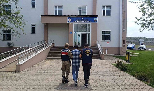 Bingöl'de kesinleşmiş hapis cezası bulunan 2 zanlı yakalandı